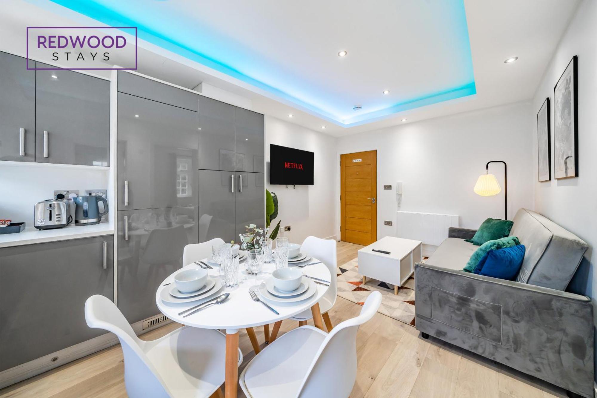 Brand New, 1 Bed 1 Bath, Modern Town Center Apartment, Netflix By Redwood Stays Aldershot Esterno foto