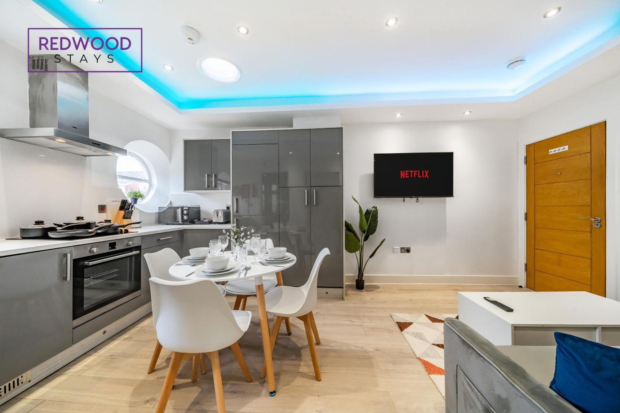 Brand New, 1 Bed 1 Bath, Modern Town Center Apartment, Netflix By Redwood Stays Aldershot Esterno foto